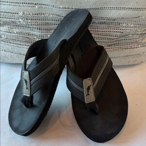 Tommy Bahama Black and Gray Flip Flops Size 9.5/10
